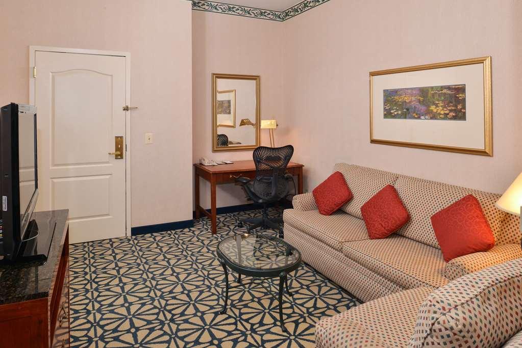 Hilton Garden Inn Columbia Room photo